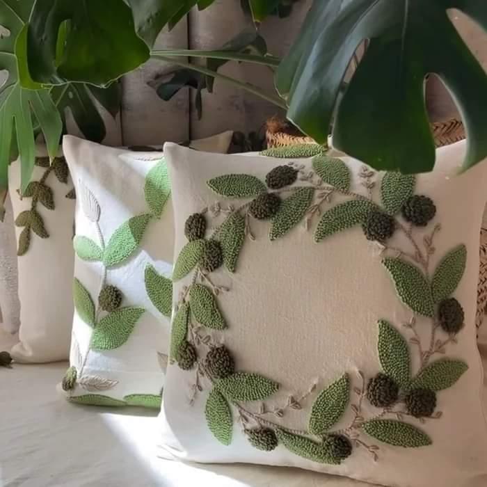 Vue 3 de Grande Pièce Crochet